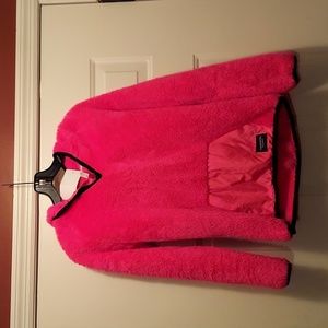 Girl's Calvin Klein Performance pullover